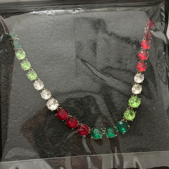 Vibrant Red and Green Necklace - Picture 2 of 2